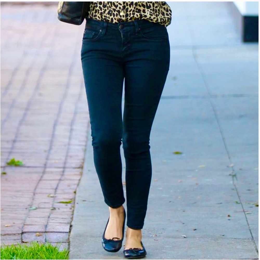 Lauren Conrad Dark Wash Skinny Jeans Size 6